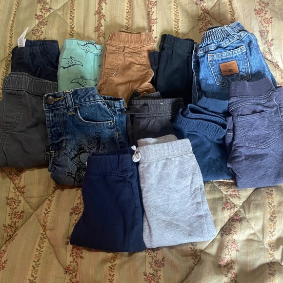 Huge Baby Boy Clothes Lot Nike Carters Gerber 128 Pc Tops Pants Pajamas 6 9 12 M - Picture 8 of 14